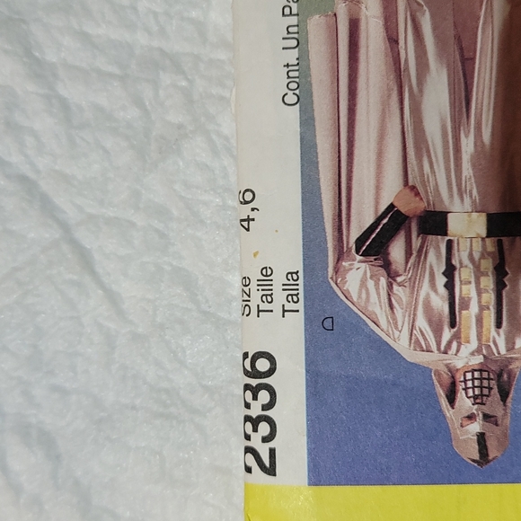 McCall's Costumes..Superheroes - Picture 6 of 7